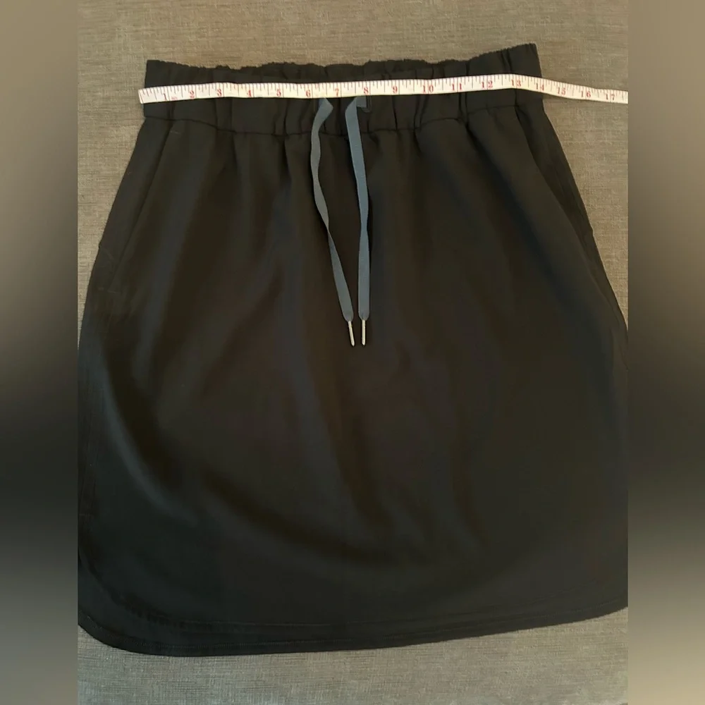 Lululemon Athletica Black on the Fly Skirt for Casual Wear size 8 - Picture 7 of 10